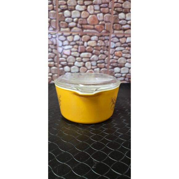 Vintage Pyrex Old Orchard Yellow Serve & Store Casserole Dish Bowl 473 1 Quart w - Picture 2 of 10